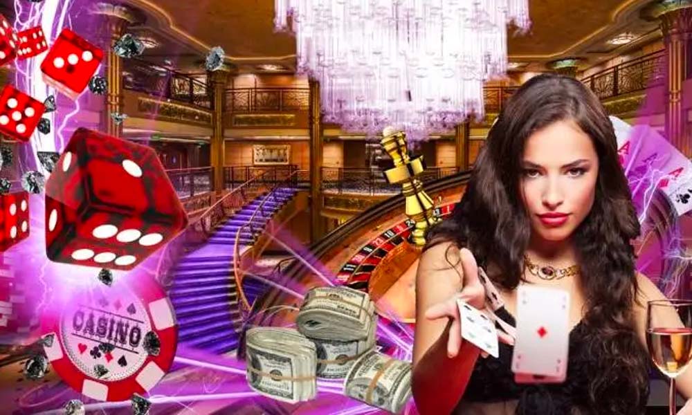 En kvinna som håller ett spelkort med grafik med kasinotema, inklusive tärningar och pengar, i bakgrunden av bästa online casino bonusar.